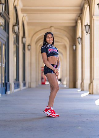 Alexis-102