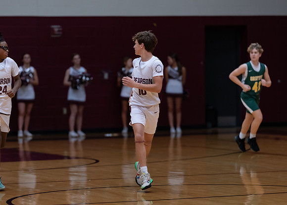 Vs. Griffin-4