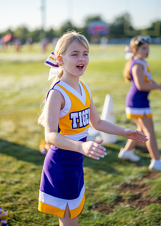 Tigers vs. Chiefs Cheer-42