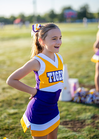 Tigers vs. Chiefs Cheer-45