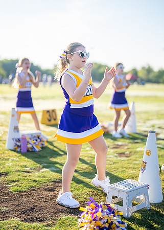 Tigers vs. Chiefs Cheer-62