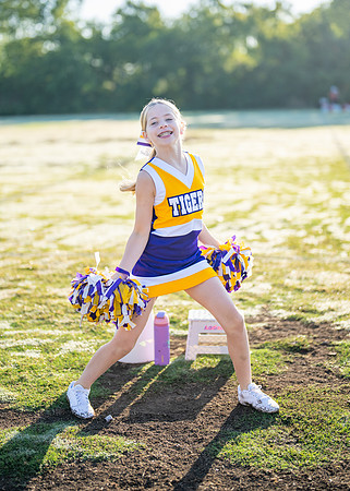 Tigers vs. Chiefs Cheer-92