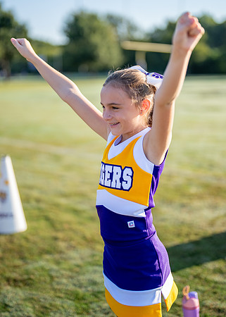 Tigers vs. Chiefs Cheer-106