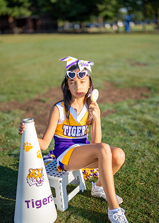 Tigers vs. Chiefs Cheer-110