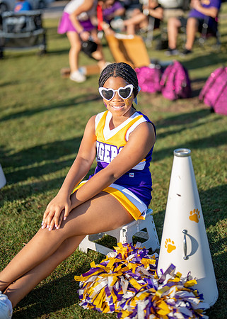 Tigers vs. Chiefs Cheer-111