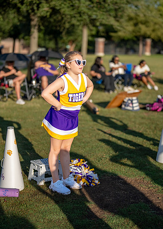 Tigers vs. Chiefs Cheer-118