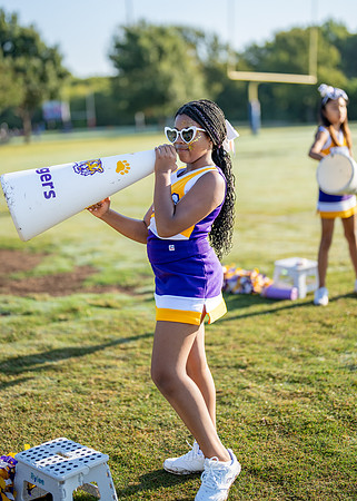 Tigers vs. Chiefs Cheer-149