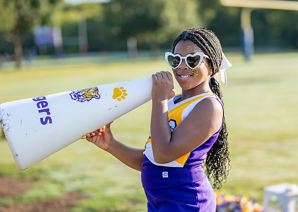 Tigers vs. Chiefs Cheer-151