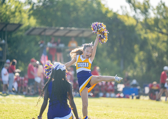 Tigers vs. Chiefs Cheer-192