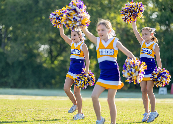 Tigers vs. Chiefs Cheer-226