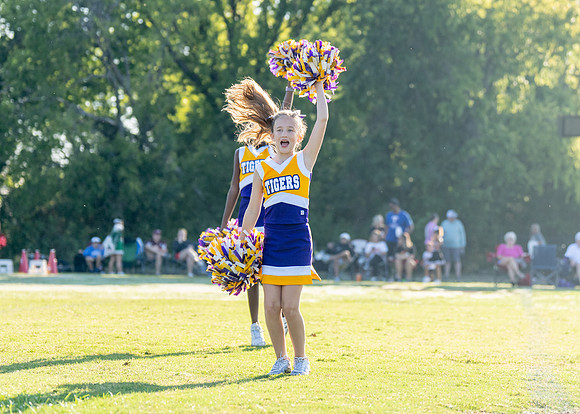 Tigers vs. Chiefs Cheer-230