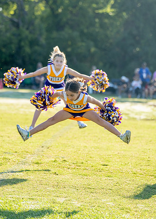 Tigers vs. Chiefs Cheer-233