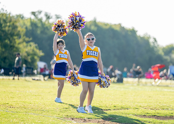 Tigers vs. Chiefs Cheer-237