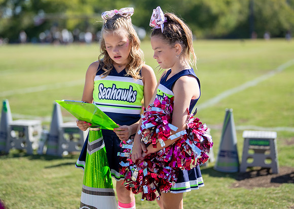 9U Seahawks Cheer Game Day!-52