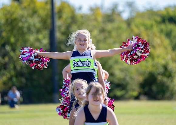 9U Seahawks Cheer Game Day!-150