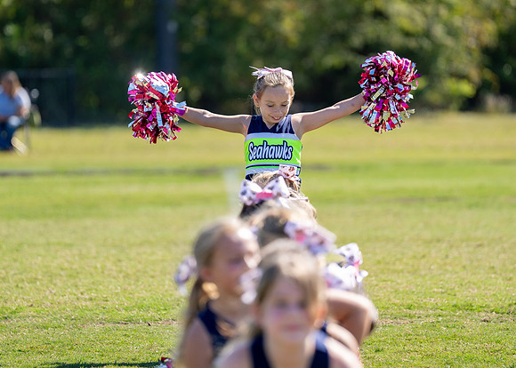 9U Seahawks Cheer Game Day!-158