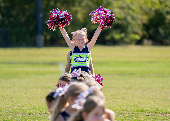 9U Seahawks Cheer Game Day!-159