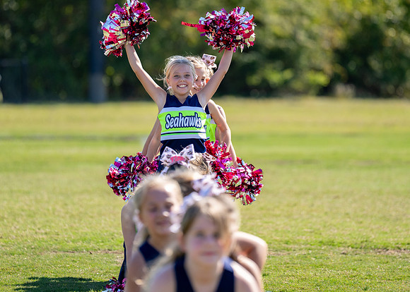 9U Seahawks Cheer Game Day!-161