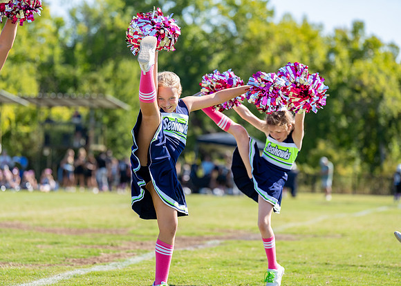 9U Seahawks Cheer Game Day!-191