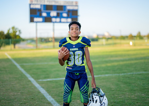 10U Seahawks Tackle-85
