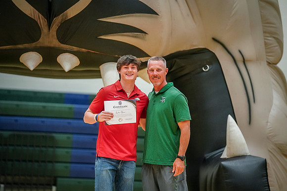 2022 Scholarship Night-25