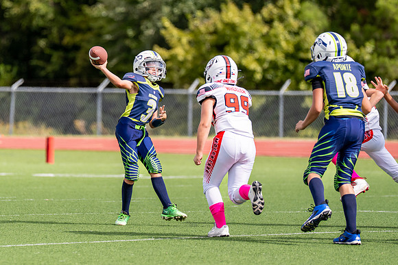 10U Dawgs Vs. Seahawks-232