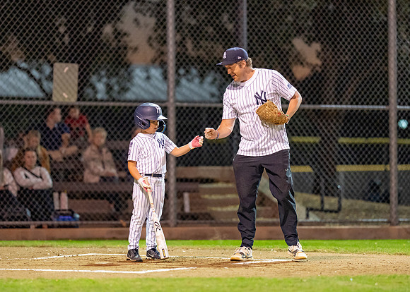 8U Yankees-171