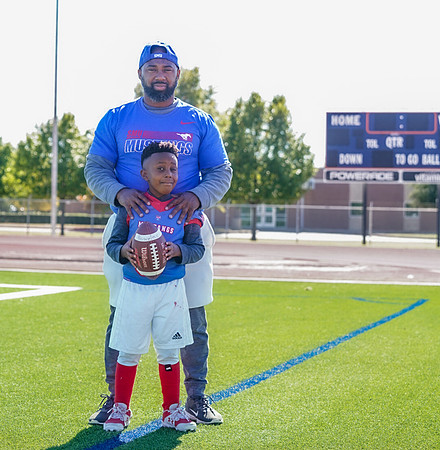 6U Mustangs-35