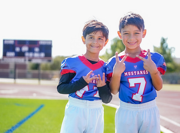 6U Mustangs