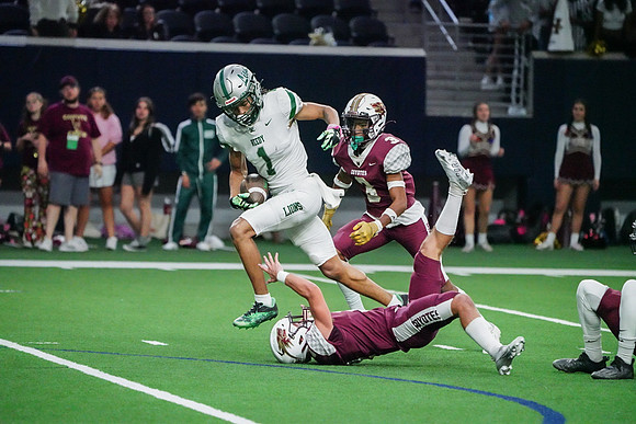 Vs. Heritage-123