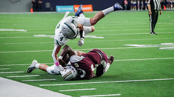 Vs. Heritage-192