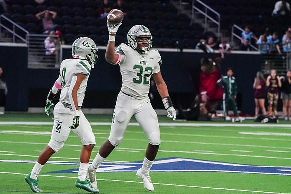 Vs. Heritage-262