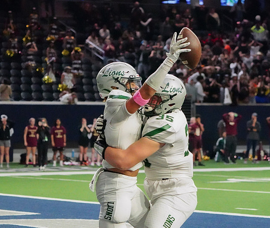 Vs. Heritage-319