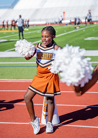 8U Longhorns Cheer-19