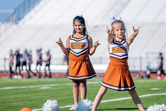 8U Longhorns Cheer-107