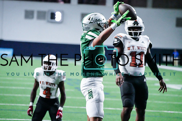 Vs. WT White-199