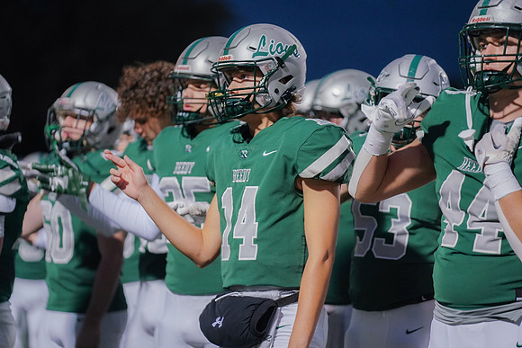 Vs. Mansfield-330