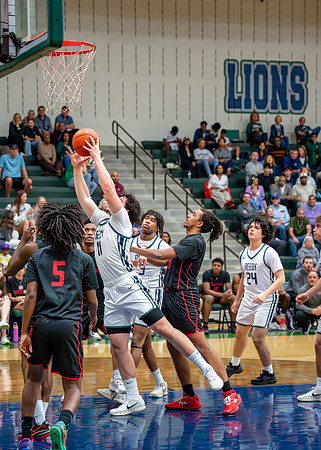 Vs. Creekview-110