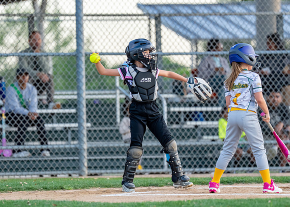 8U Wolfpack-200