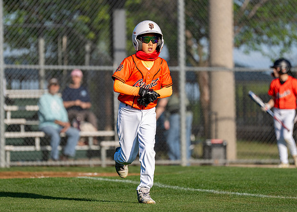10U Giants Game-86
