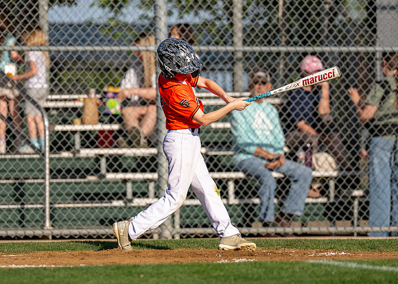 10U Giants Game-107