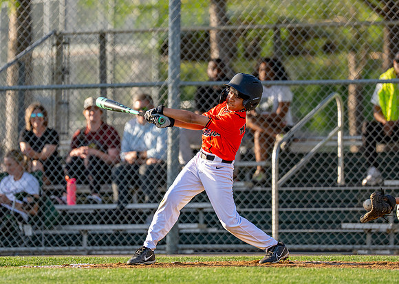 10U Giants Game-155
