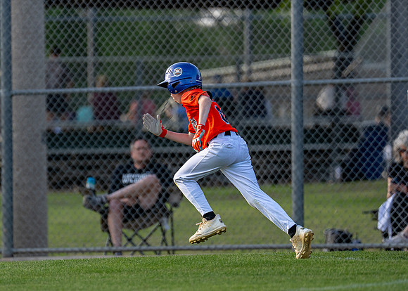 10U Giants Game-167