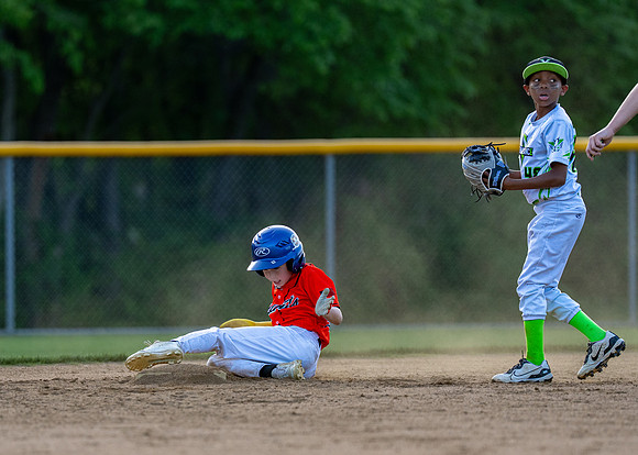 10U Giants Game-176