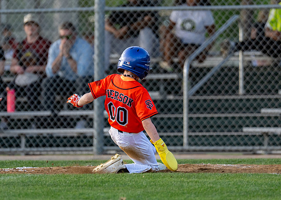 10U Giants Game-181