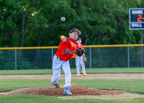 10U Giants Game-192