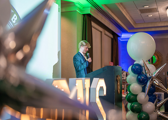 Banquet-135