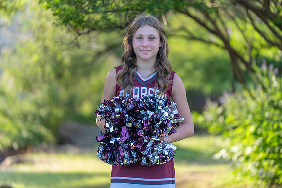 23' Pearson Cheer-95