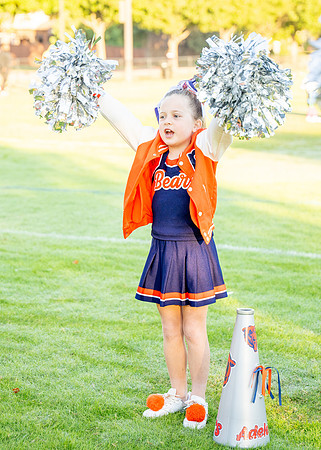 6U Bears Cheer Sideline-30