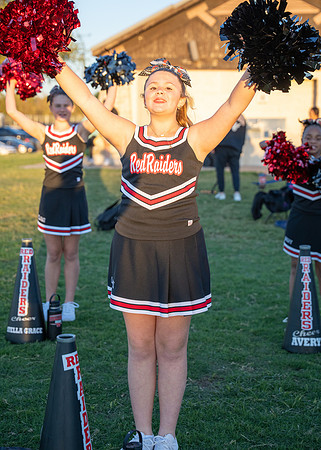 11-12U Red Raiders Cheer Sideline-111